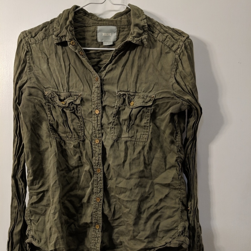 Linen button down